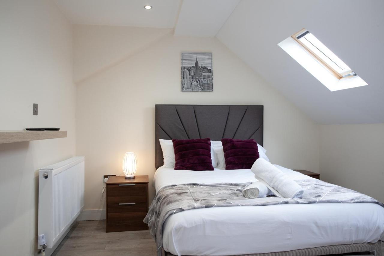6 Bedroom House 10Min Drive From City Centre Manchester Exterior photo